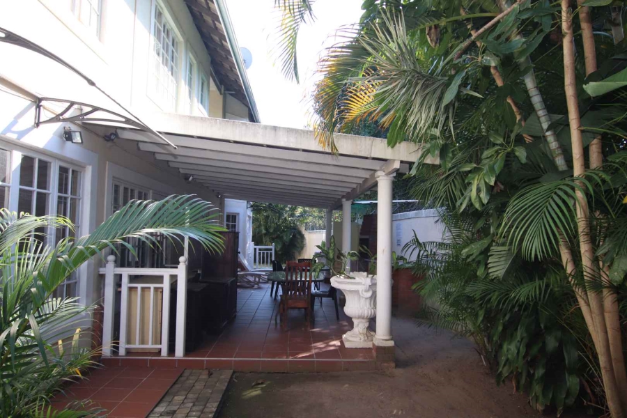 To Let 9 Bedroom Property for Rent in Mount Edgecombe KwaZulu-Natal