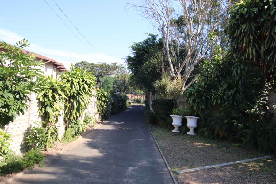 To Let 9 Bedroom Property for Rent in Mount Edgecombe KwaZulu-Natal