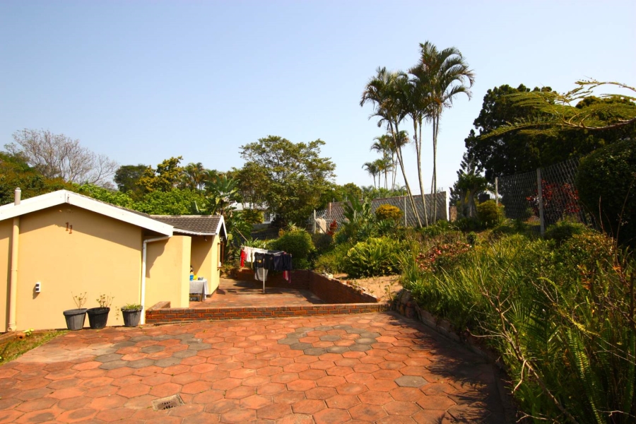 3 Bedroom Property for Sale in Ekuthuleni KwaZulu-Natal