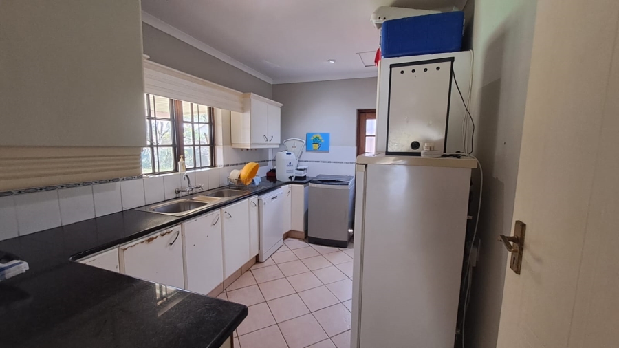 4 Bedroom Property for Sale in Meer En See KwaZulu-Natal
