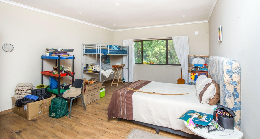 11 Bedroom Property for Sale in Beachwood KwaZulu-Natal