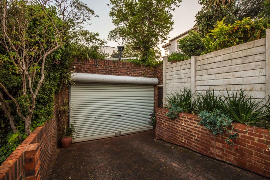 3 Bedroom Property for Sale in Essenwood KwaZulu-Natal