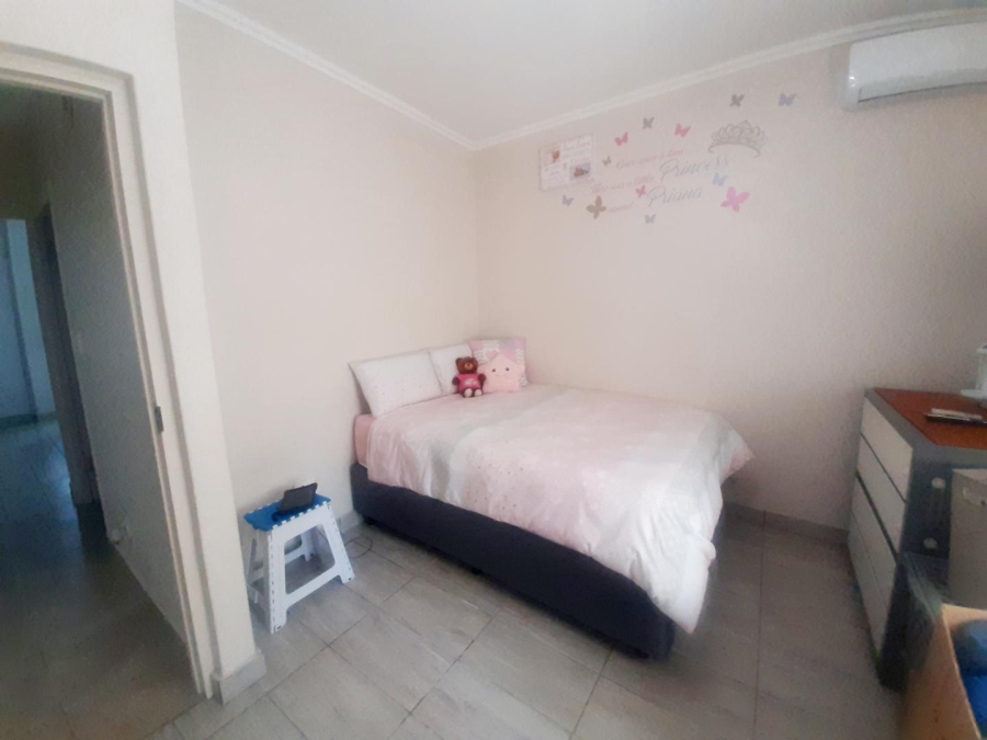 2 Bedroom Property for Sale in Palm Lakes Estate KwaZulu-Natal