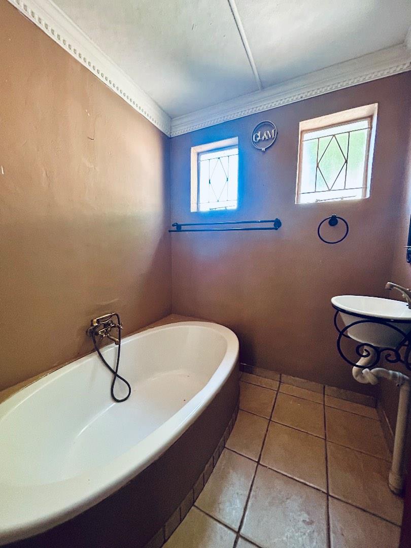 4 Bedroom Property for Sale in Vryheid KwaZulu-Natal
