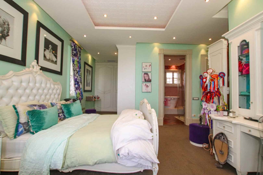 5 Bedroom Property for Sale in Herrwood Park KwaZulu-Natal