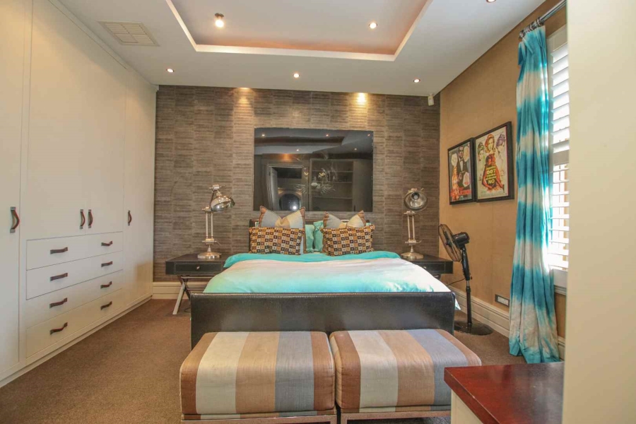 5 Bedroom Property for Sale in Herrwood Park KwaZulu-Natal