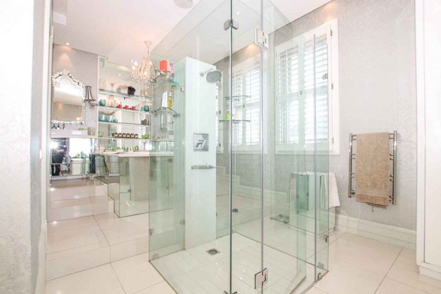 5 Bedroom Property for Sale in Herrwood Park KwaZulu-Natal