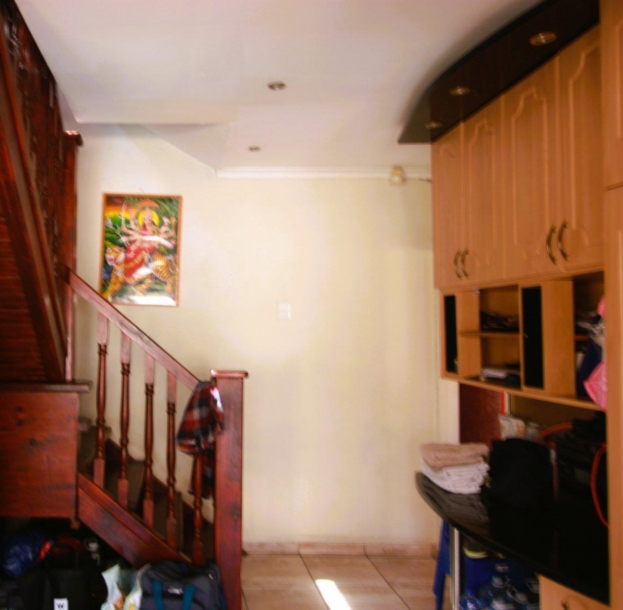 4 Bedroom Property for Sale in Kenville KwaZulu-Natal