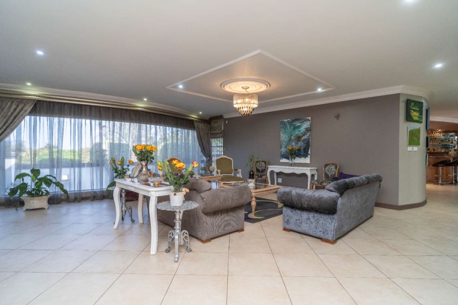 5 Bedroom Property for Sale in Glen Ashley KwaZulu-Natal