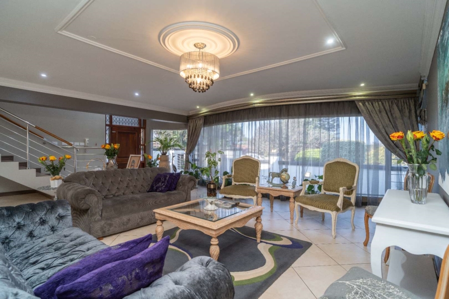 5 Bedroom Property for Sale in Glen Ashley KwaZulu-Natal