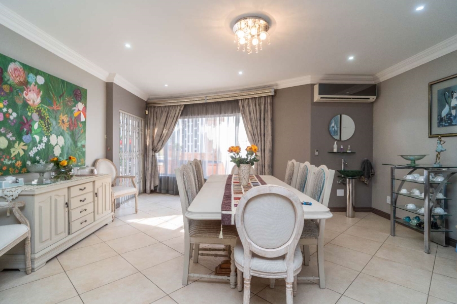 5 Bedroom Property for Sale in Glen Ashley KwaZulu-Natal