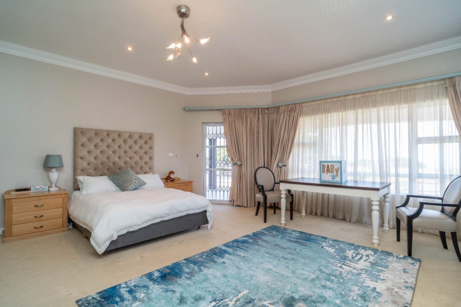 5 Bedroom Property for Sale in Glen Ashley KwaZulu-Natal