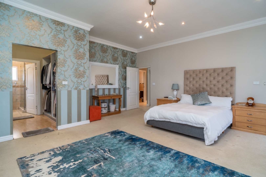 5 Bedroom Property for Sale in Glen Ashley KwaZulu-Natal