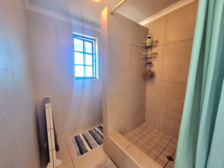 To Let 0 Bedroom Property for Rent in Winston Park KwaZulu-Natal