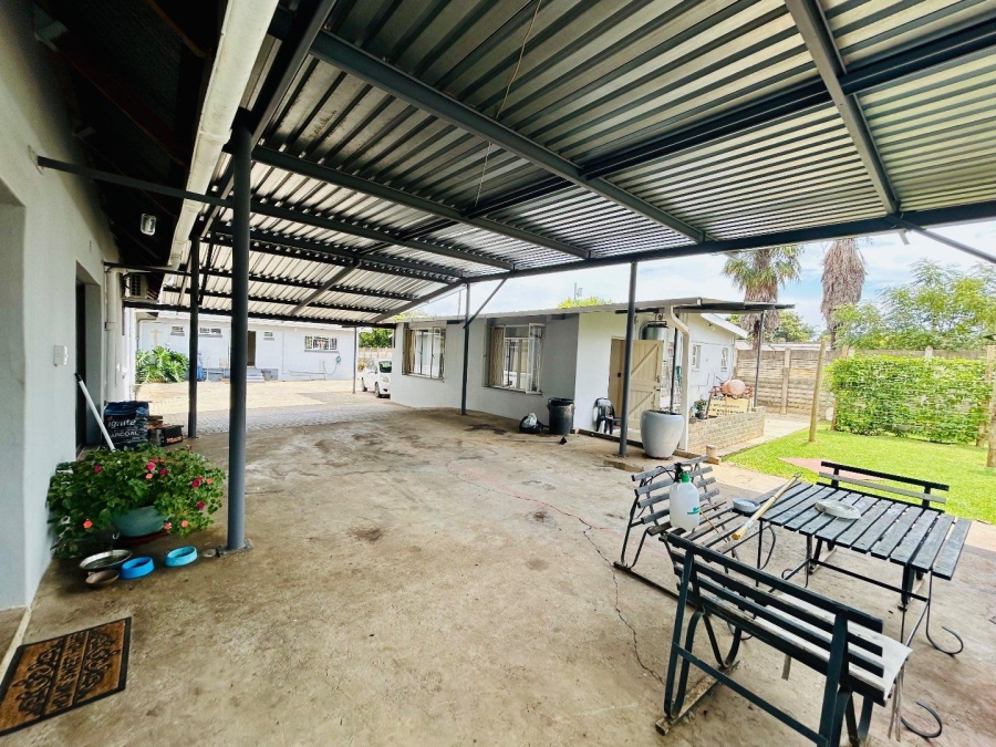 6 Bedroom Property for Sale in Vryheid KwaZulu-Natal