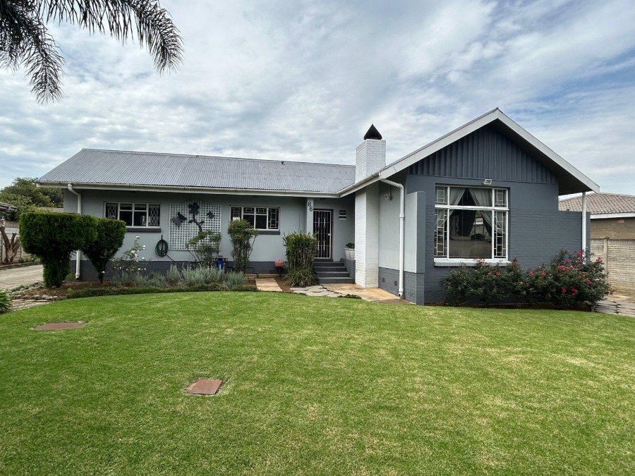 6 Bedroom Property for Sale in Vryheid KwaZulu-Natal