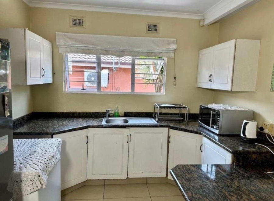 4 Bedroom Property for Sale in Sunningdale KwaZulu-Natal