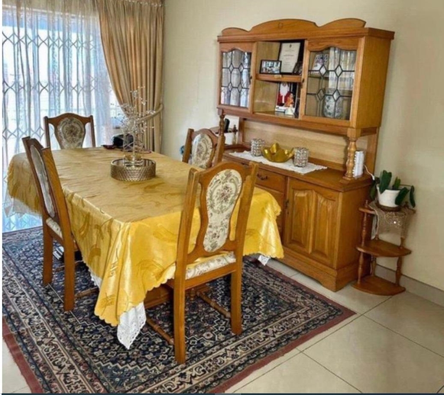 4 Bedroom Property for Sale in Sunningdale KwaZulu-Natal