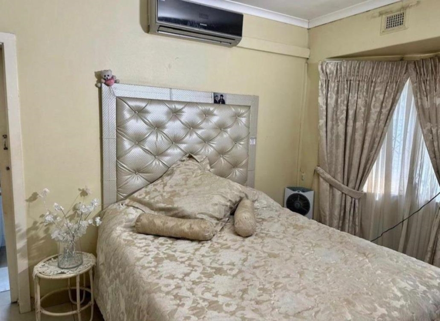 4 Bedroom Property for Sale in Sunningdale KwaZulu-Natal