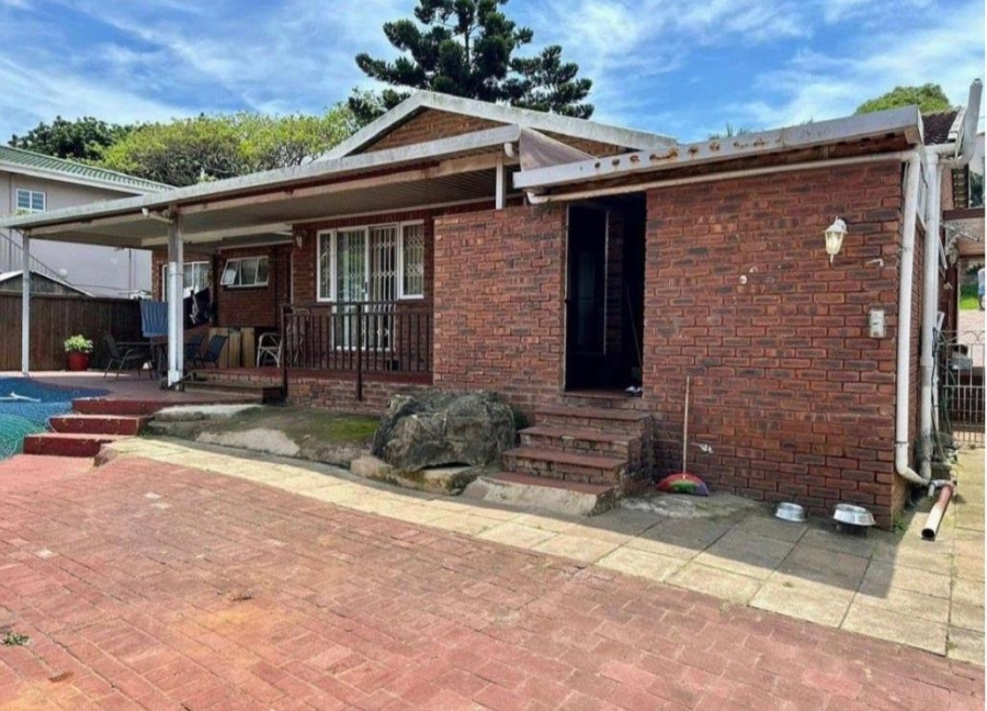 4 Bedroom Property for Sale in Sunningdale KwaZulu-Natal