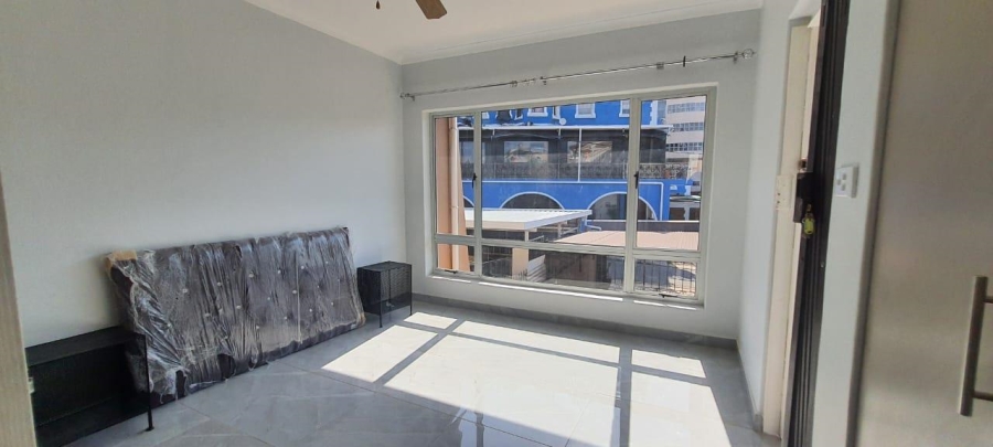 To Let 2 Bedroom Property for Rent in Windermere KwaZulu-Natal