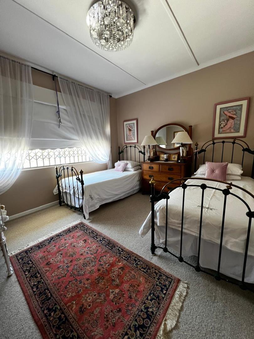 5 Bedroom Property for Sale in Kildare KwaZulu-Natal