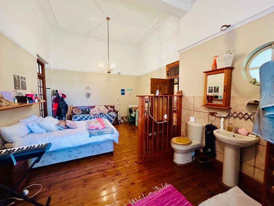 6 Bedroom Property for Sale in Vryheid KwaZulu-Natal