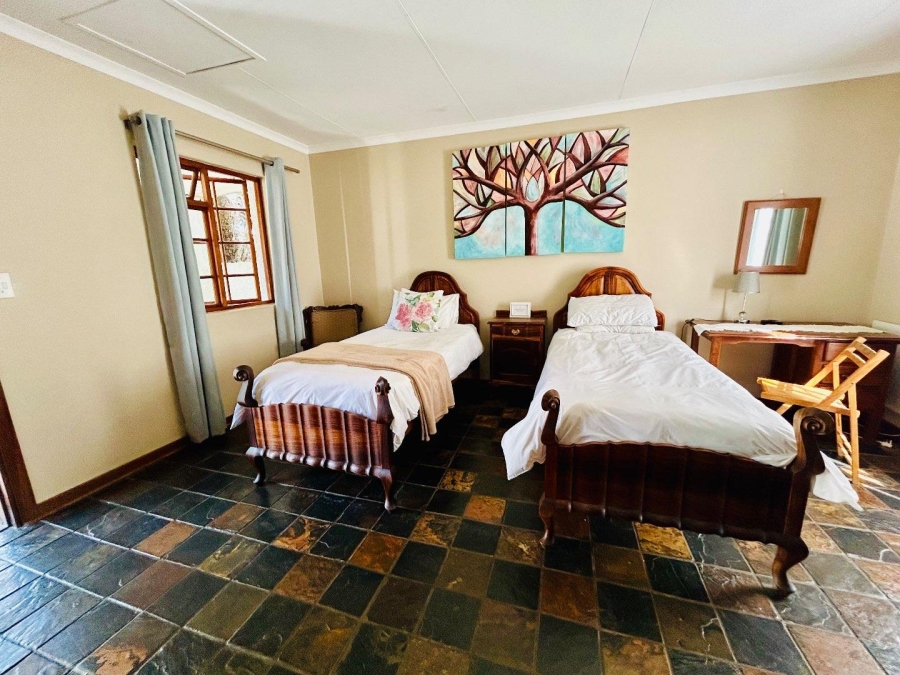 6 Bedroom Property for Sale in Vryheid KwaZulu-Natal