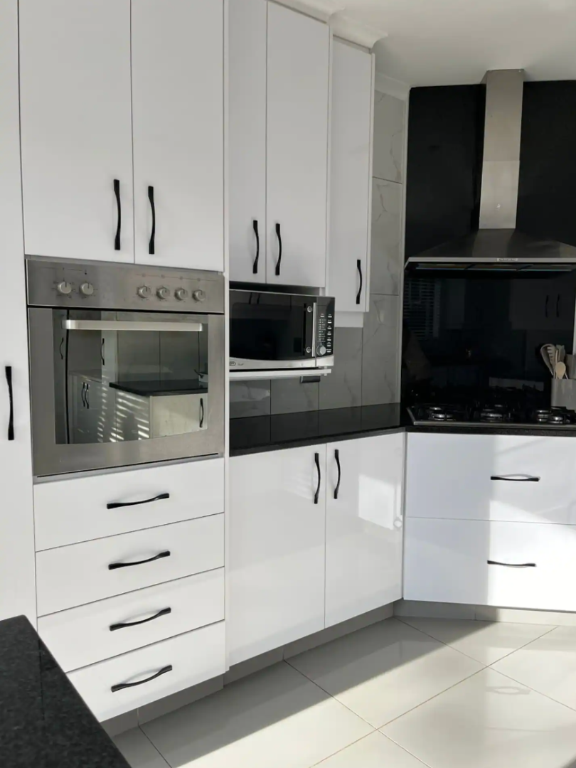 To Let 5 Bedroom Property for Rent in Prestondale KwaZulu-Natal