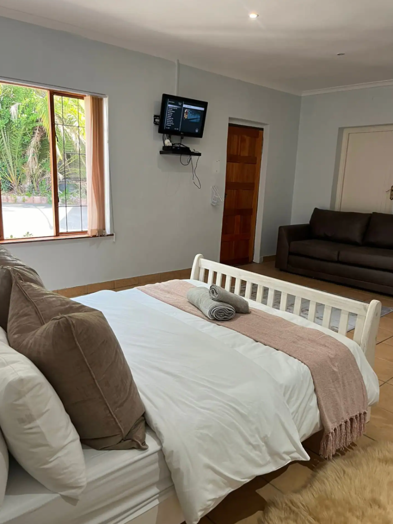 To Let 5 Bedroom Property for Rent in Prestondale KwaZulu-Natal