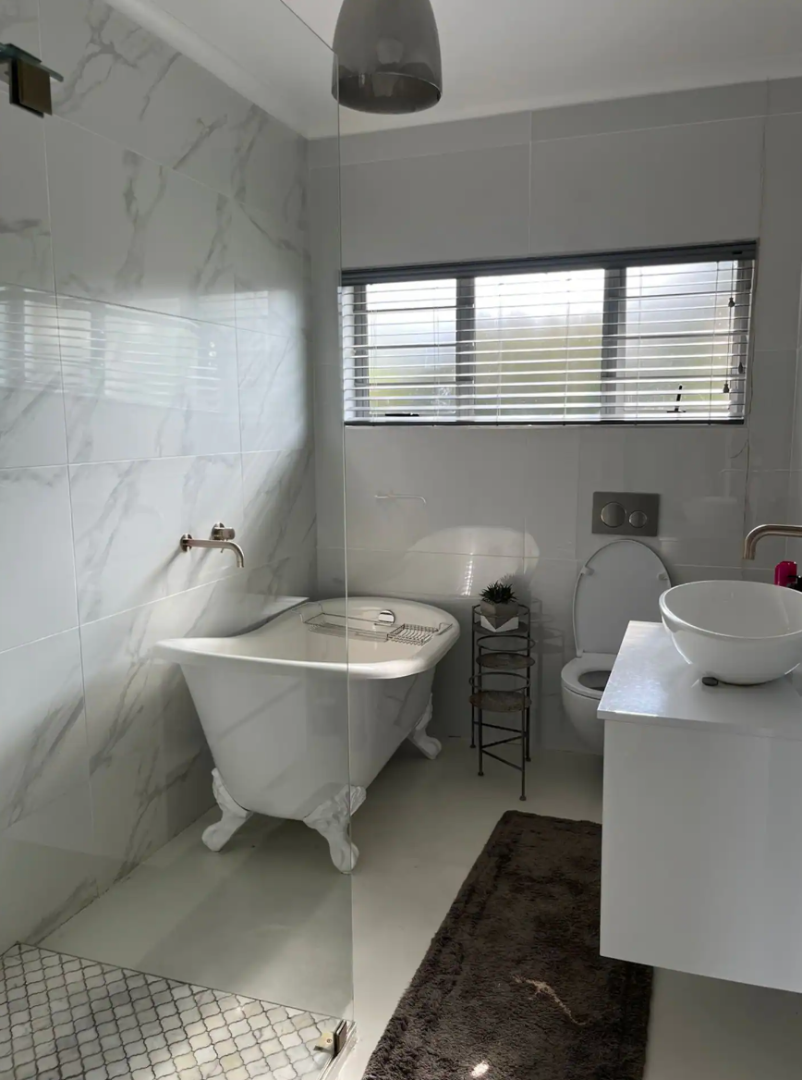 To Let 5 Bedroom Property for Rent in Prestondale KwaZulu-Natal