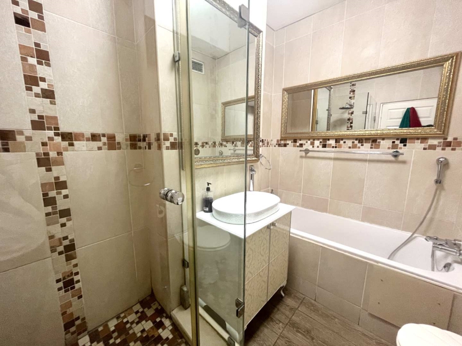 2 Bedroom Property for Sale in Umhlanga Ridge KwaZulu-Natal