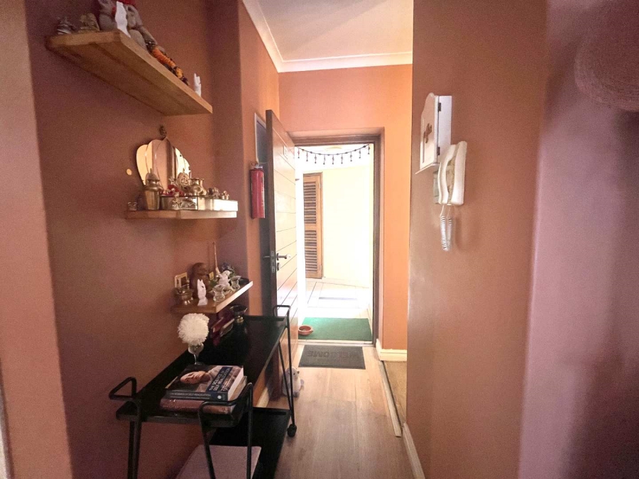 2 Bedroom Property for Sale in Umhlanga Ridge KwaZulu-Natal
