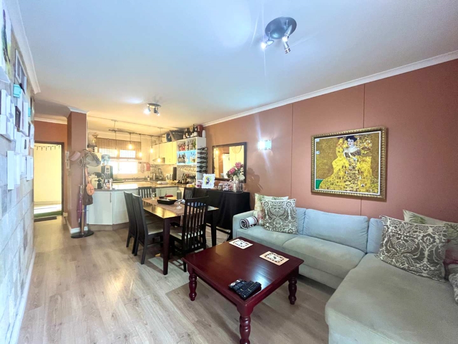 2 Bedroom Property for Sale in Umhlanga Ridge KwaZulu-Natal