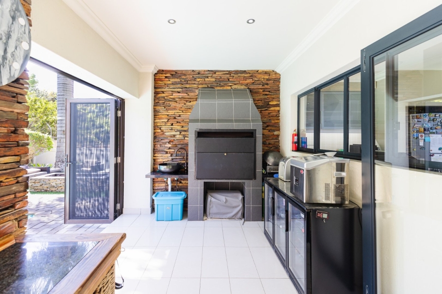 4 Bedroom Property for Sale in Shelly Beach KwaZulu-Natal