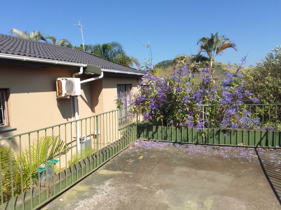 4 Bedroom Property for Sale in Hibberdene KwaZulu-Natal