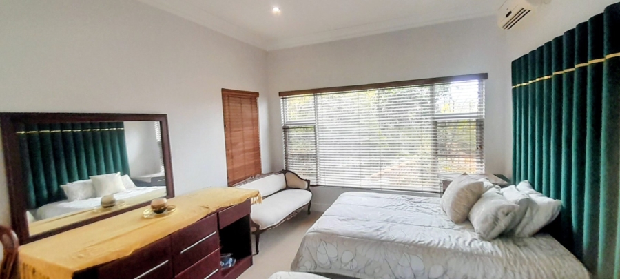 5 Bedroom Property for Sale in Umhlanga KwaZulu-Natal