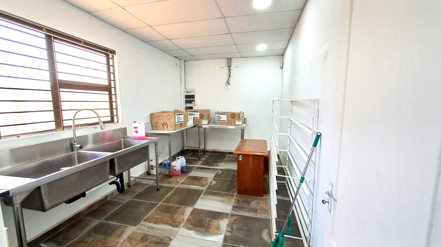 Commercial Property for Sale in Banners Rest KwaZulu-Natal