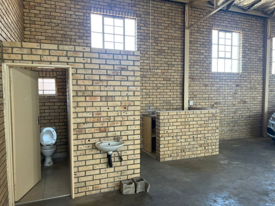 To Let commercial Property for Rent in Newcastle KwaZulu-Natal