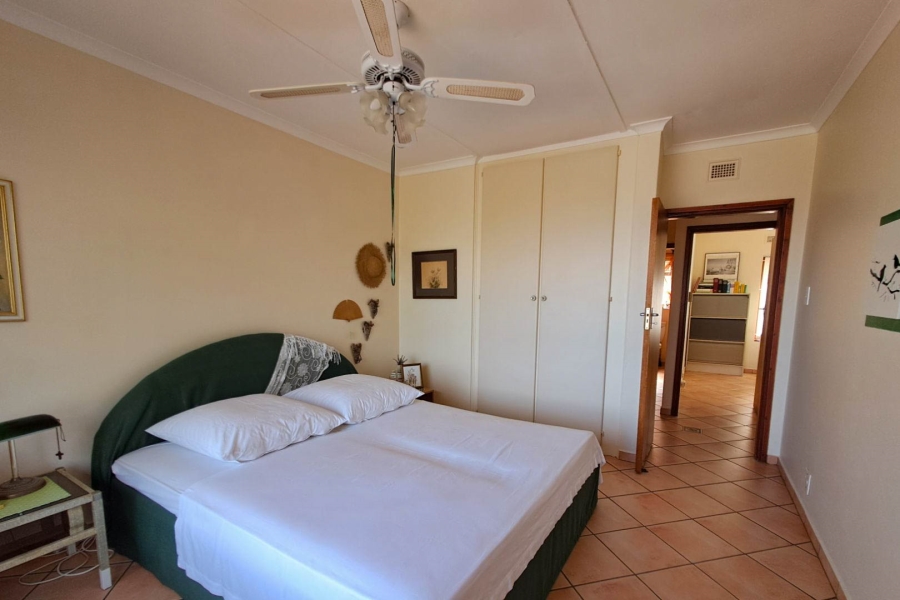 4 Bedroom Property for Sale in Uvongo KwaZulu-Natal