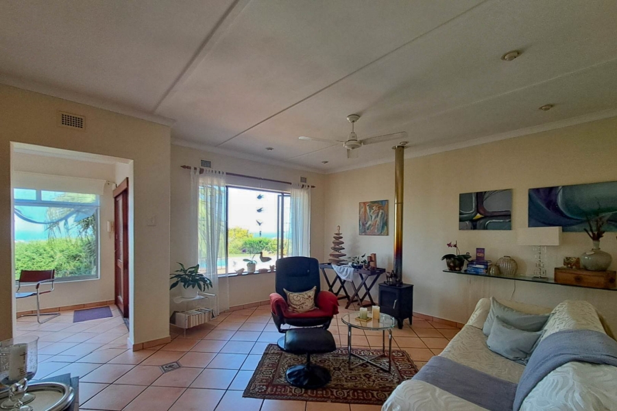 4 Bedroom Property for Sale in Uvongo KwaZulu-Natal