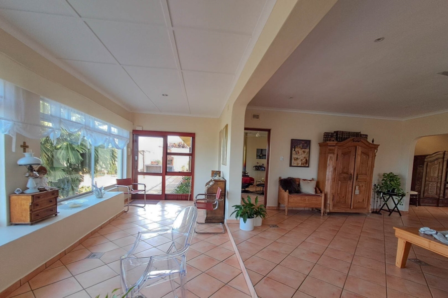 4 Bedroom Property for Sale in Uvongo KwaZulu-Natal