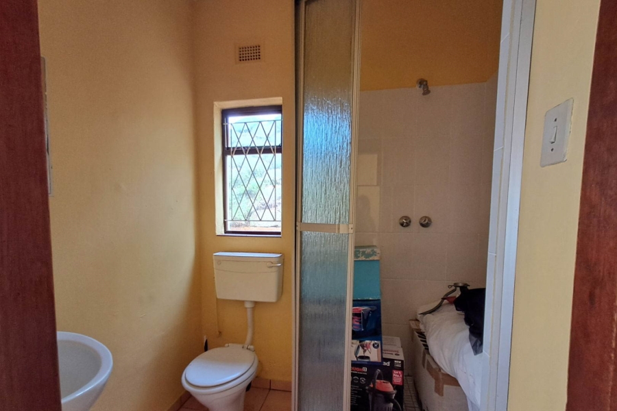 4 Bedroom Property for Sale in Uvongo KwaZulu-Natal