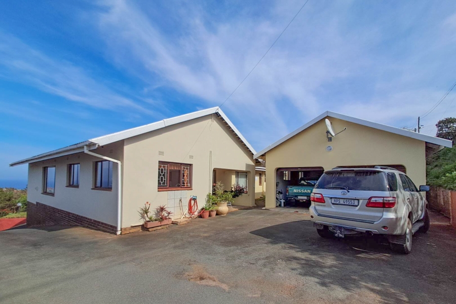 4 Bedroom Property for Sale in Uvongo KwaZulu-Natal
