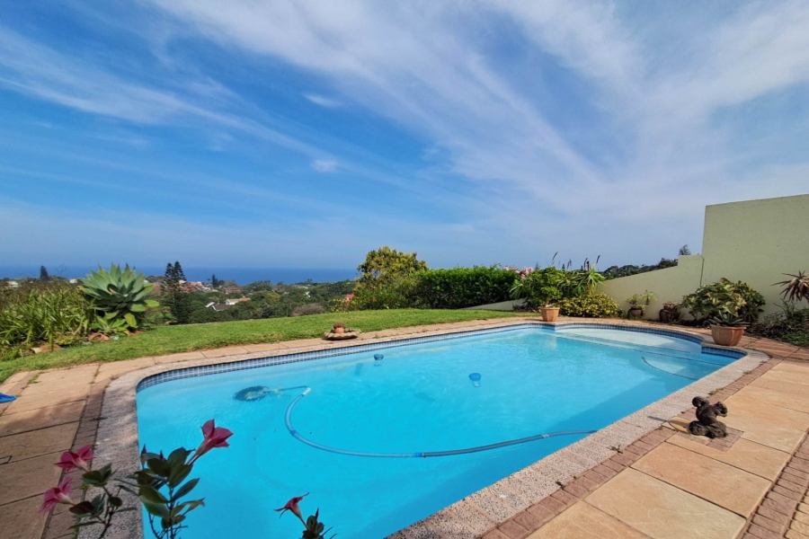 4 Bedroom Property for Sale in Uvongo KwaZulu-Natal