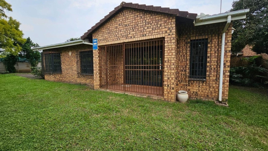 3 Bedroom Property for Sale in Scottsville KwaZulu-Natal