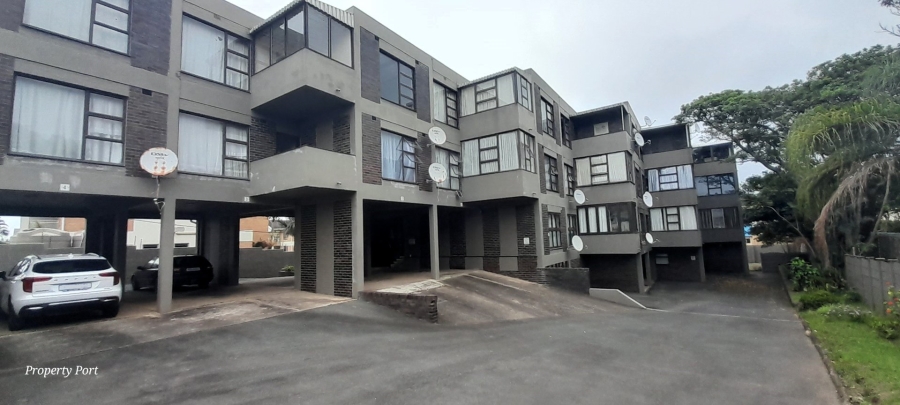 2 Bedroom Property for Sale in Uvongo KwaZulu-Natal