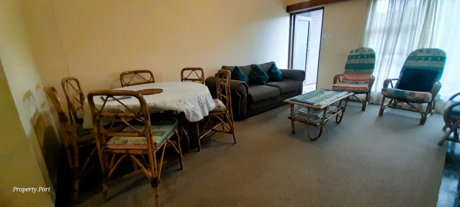 2 Bedroom Property for Sale in Uvongo KwaZulu-Natal