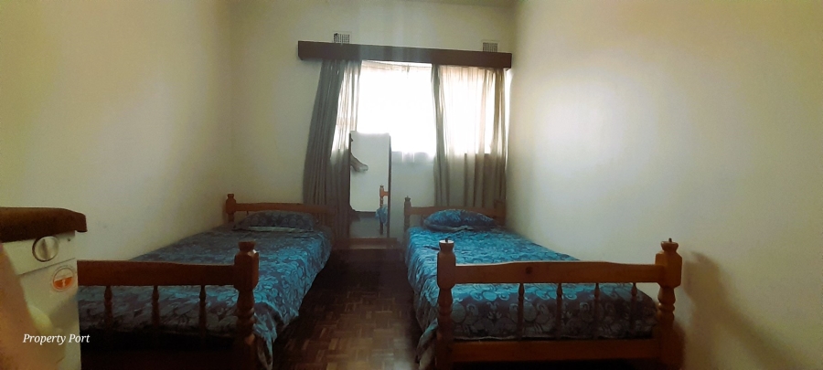 2 Bedroom Property for Sale in Uvongo KwaZulu-Natal