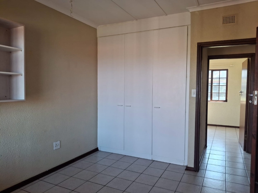 2 Bedroom Property for Sale in Uvongo Beach KwaZulu-Natal